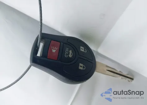 2018 Nissan Sentra S из США, поврежденный, VIN 3N1AB7AP1JY320408